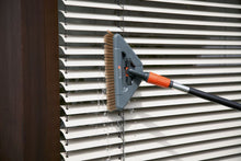 Load image into Gallery viewer, Water Brush with Elbow Joint