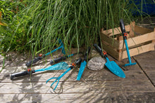 Load image into Gallery viewer, Weeding Trowel